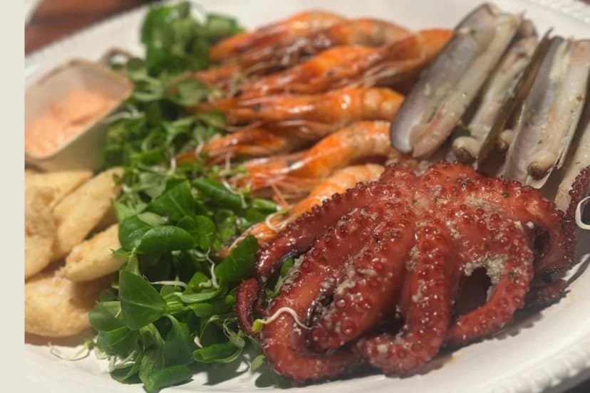 Grilled Seafood Platter (Large)